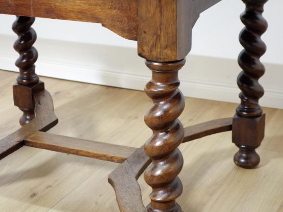 Antiker Küchentisch in Eiche um 1920 | restauriert & wohnfertig