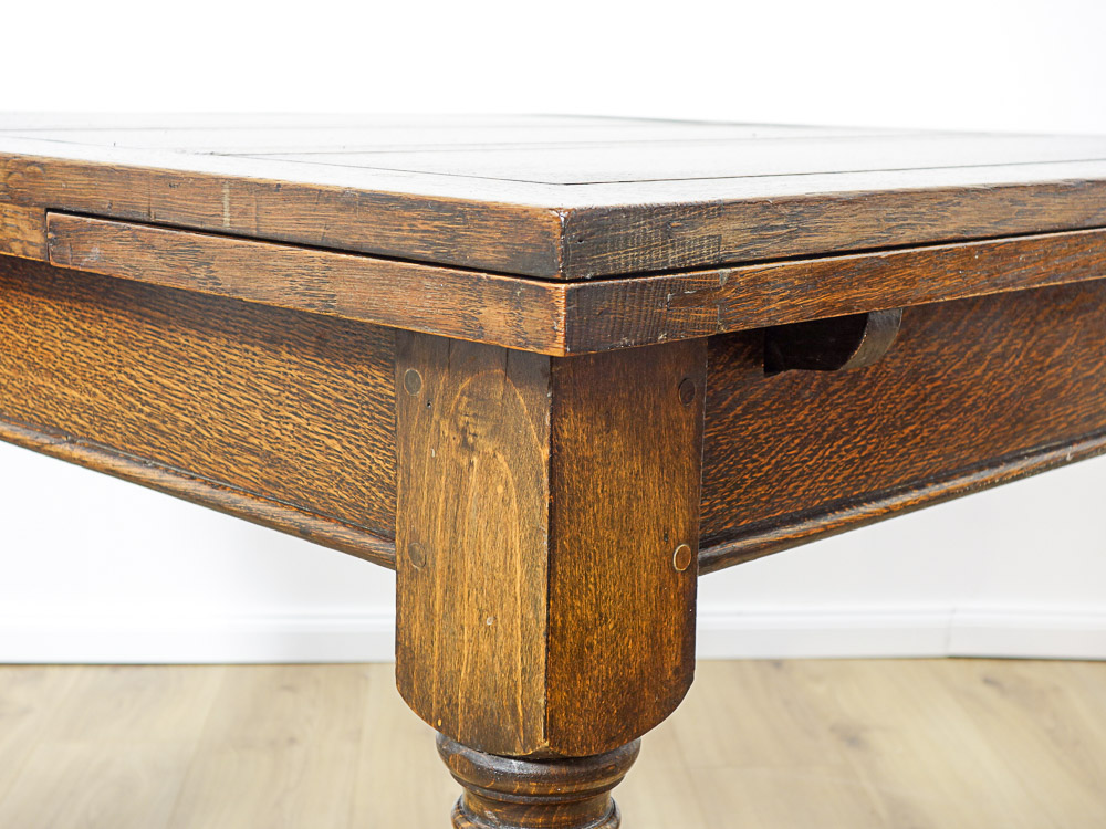 Antiker Küchentisch in Eiche um 1920 | restauriert & wohnfertig