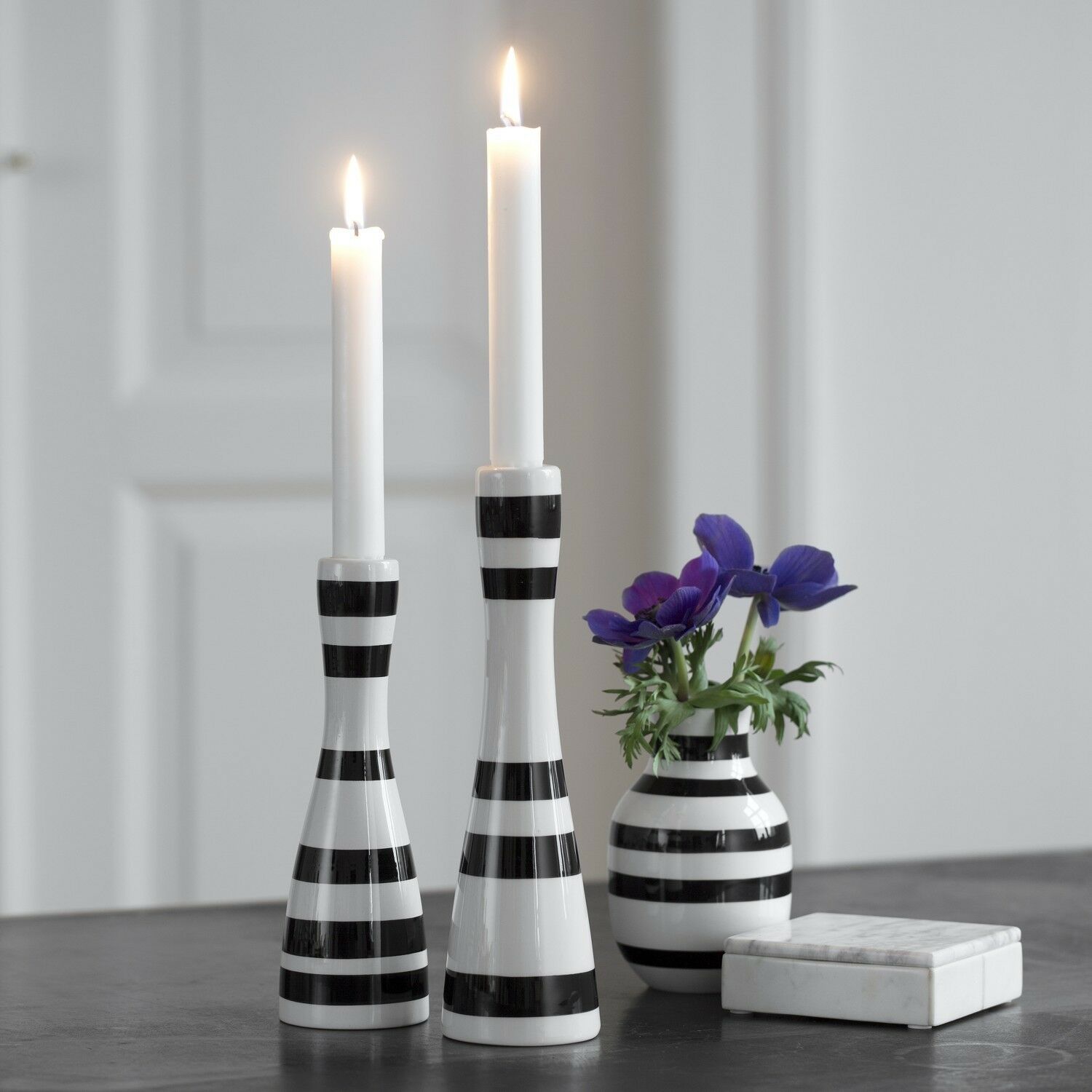 Kähler Omaggio Kerzenständer weiß/schwarz 16cm – Bild 2