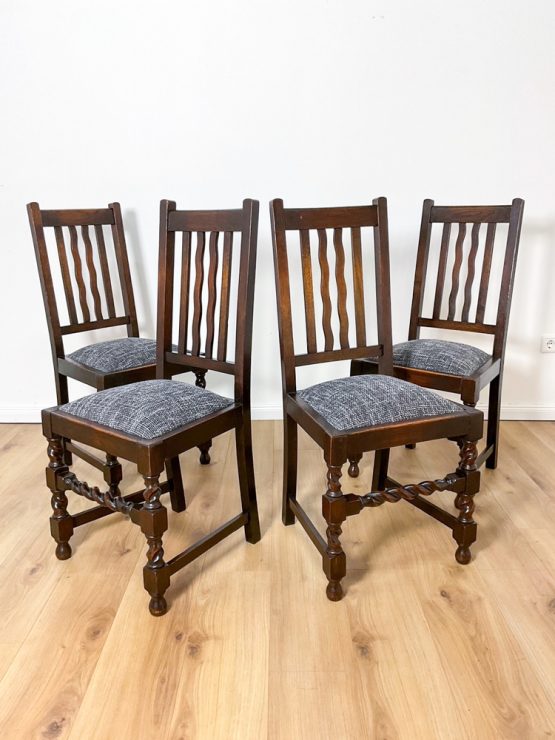Antike Stühlen