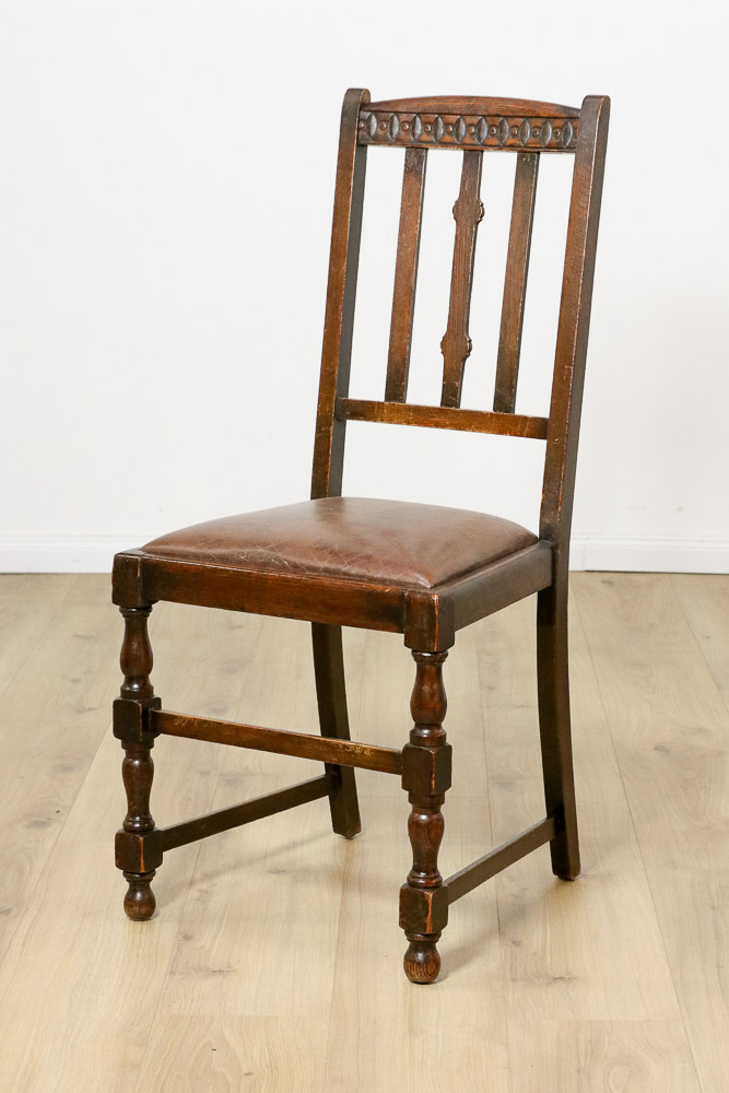 Antiker Stuhl um 1900